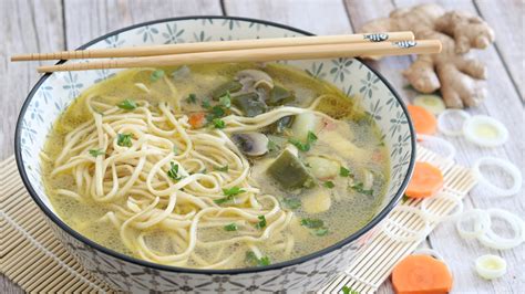  La Zuppa di Noodles alla Siping: Un trionfo piccante e confortante per il palato!